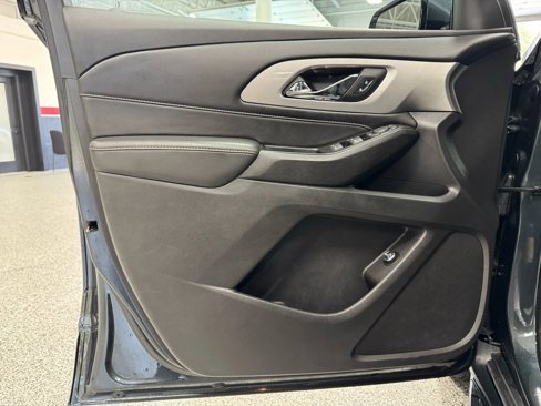 Used 2018 Chevrolet Traverse LT image 20