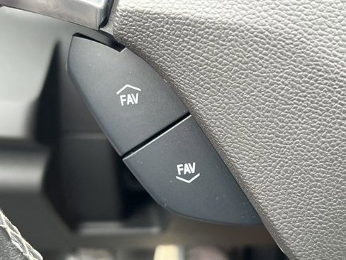 Used 2022 Chevrolet Camaro LT image 16
