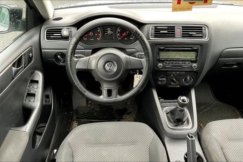 Used 2011 Volkswagen Jetta S image 5
