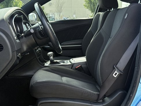 Used 2015 Dodge Charger SXT w/ Driver Confidence Group image 13