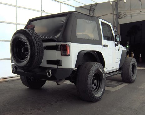Used 2015 Jeep Wrangler Sport image 2