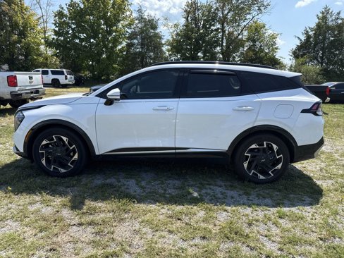 Used 2023 Jeep Cherokee Altitude Lux image 6