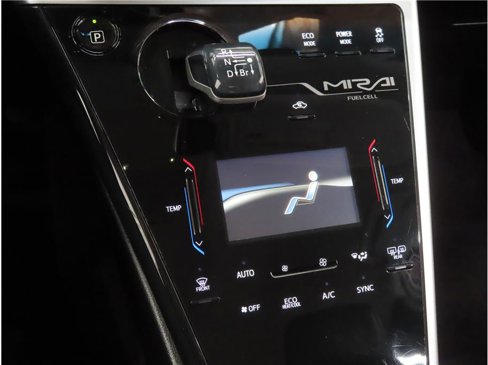 Used 2017 Toyota Mirai image 15