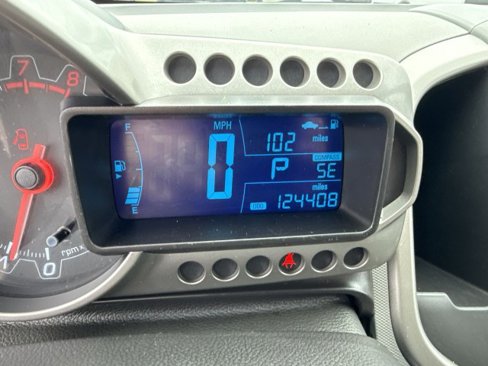 Used 2013 Chevrolet Sonic LT image 10