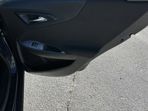 Used 2022 Chevrolet Malibu LT image 16
