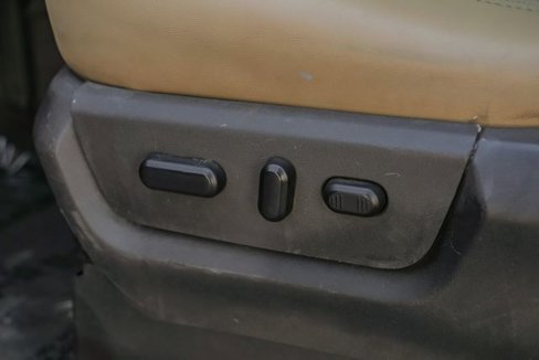 Used 2011 Ford F250 Lariat w/ Lariat Interior Pkg image 38