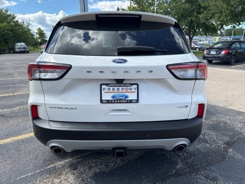 Certified 2020 Ford Escape Titanium image 6
