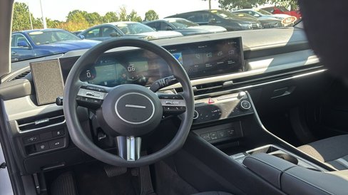 Used 2024 Hyundai Sonata SEL image 13