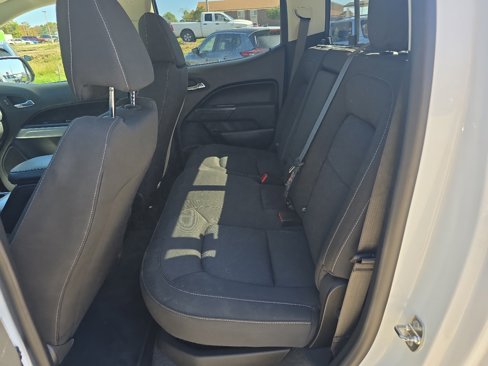 Used 2022 Chevrolet Colorado LT w/ LT Convenience Package image 12