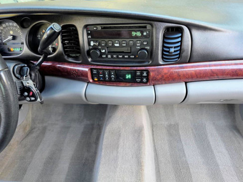 Used 2005 Buick Le Sabre Limited image 28