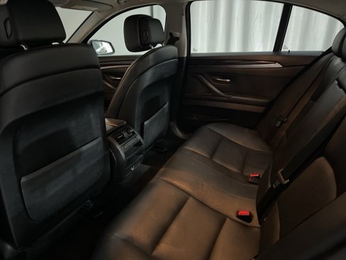 Used 2011 BMW 535i xDrive Sedan image 29