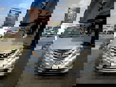 Used 2011 Hyundai Sonata Limited image 4