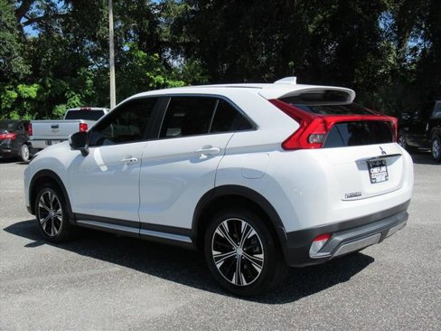 Used 2020 Mitsubishi Eclipse Cross SE image 4
