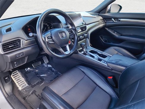 Used 2018 Honda Accord Sport image 22
