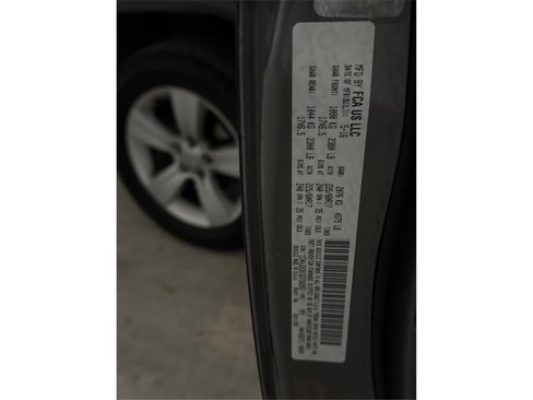 Used 2016 Jeep Compass Latitude image 11