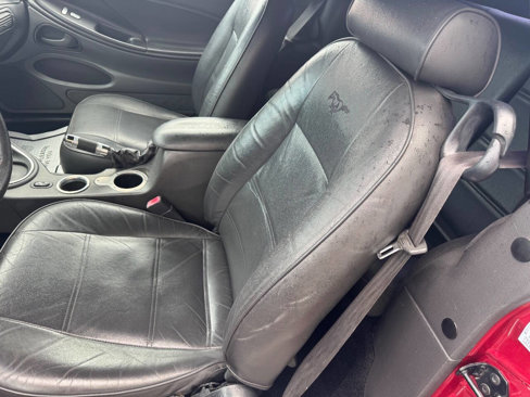 Used 2004 Ford Mustang Deluxe Convertible image 8
