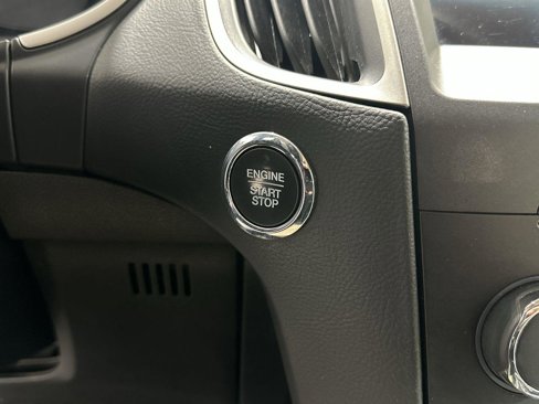 Used 2018 Ford Edge SEL w/ Equipment Group 201A image 17