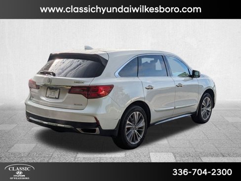 Used 2018 Acura MDX SH-AWD w/ Technology Package image 2