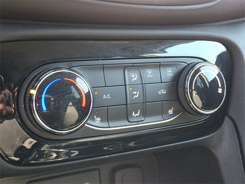 Used 2023 Buick Encore GX Preferred w/ Cold Weather Comfort Package image 15