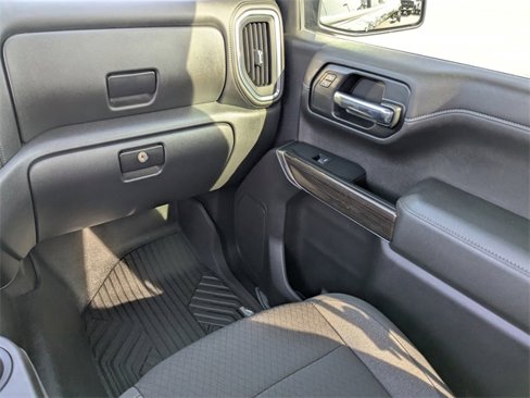Used 2022 Chevrolet Silverado 1500 LT image 16