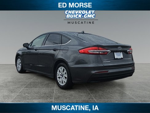 Used 2020 Ford Fusion S image 3