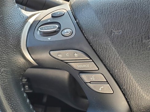Used 2017 Nissan Pathfinder Platinum w/ Family Entertainment Package image 25