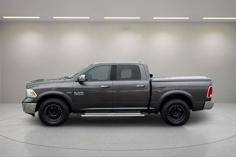 Used 2014 RAM 1500 Laramie w/ Convenience Group image 7