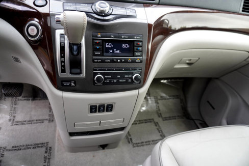 Used 2012 Nissan Quest SL w/ Bose Pkg image 19