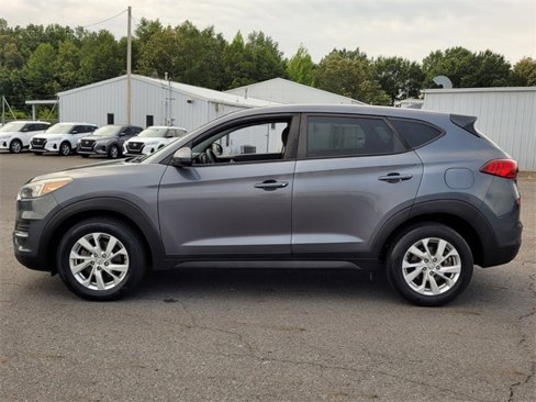Used 2019 Hyundai Tucson SE image 4