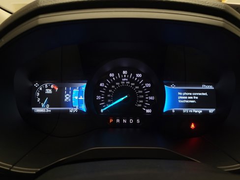 Used 2024 Ford Edge Titanium image 23