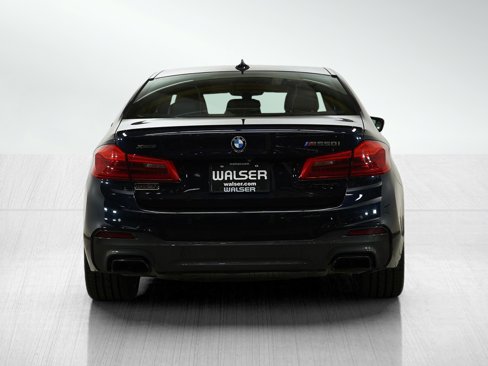 Used 2019 BMW M550i xDrive w/ Premium Package 2 image 5