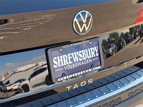 Used 2023 Volkswagen Taos S image 30