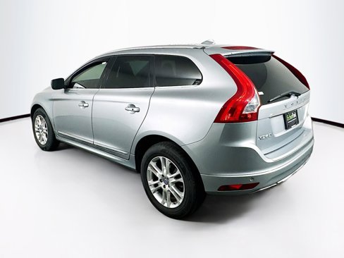 Used 2015 Volvo XC60 T5 Premier image 5