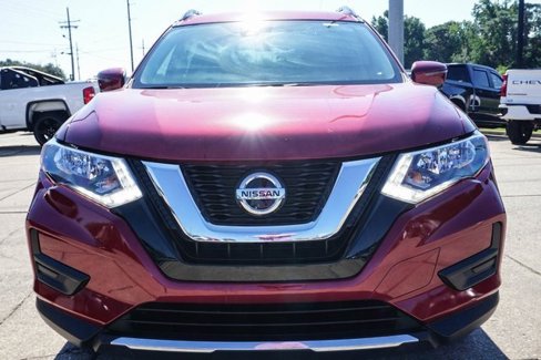 Used 2019 Nissan Rogue SV w/ Premium Package image 11
