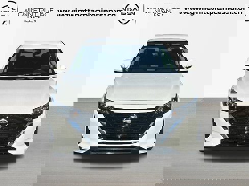 Used 2025 Nissan Sentra S image 2