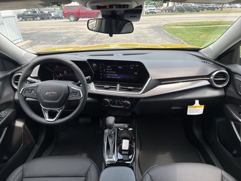 New 2025 Chevrolet Trax ACTIV image 23