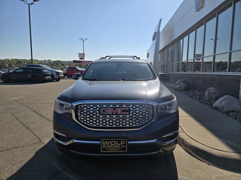 Used 2019 GMC Acadia Denali image 4