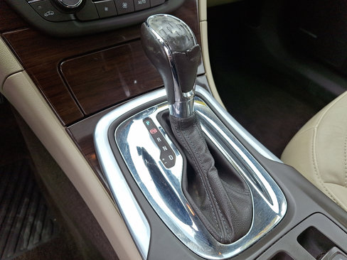 Used 2011 Buick Regal CXL w/ RL5 Preferred Equipment Group image 16
