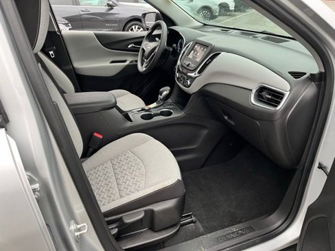 Used 2022 Chevrolet Equinox LS w/ LS Convenience Package image 20