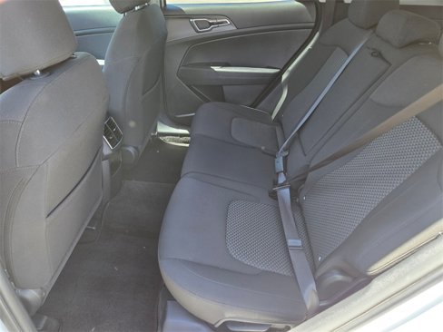 Used 2024 Kia Sportage LX image 13