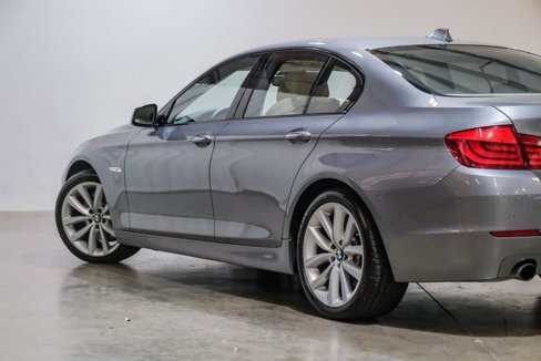 Used 2011 BMW 535i Sedan image 15