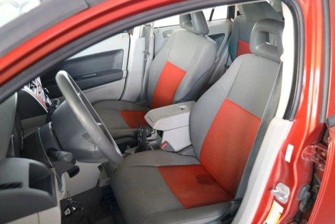 Used 2007 Dodge Caliber SXT image 2
