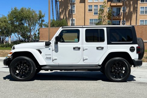 Used 2022 Jeep Wrangler Unlimited Sahara image 7