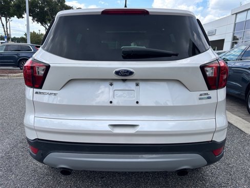 Used 2019 Ford Escape SEL image 12
