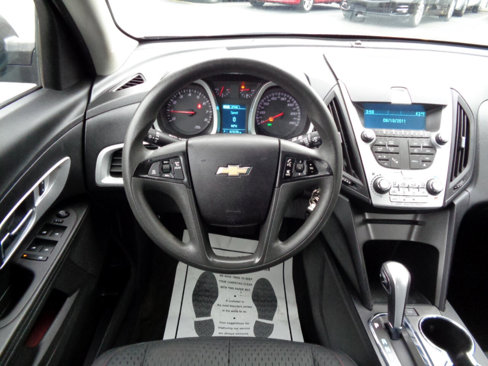 Used 2015 Chevrolet Equinox L image 28