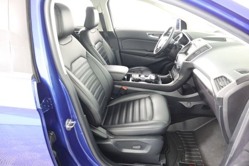 Used 2020 Ford Edge SEL w/ Cold Weather Package image 57