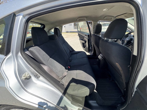 Used 2013 Subaru Impreza 2.0i Premium w/ All-Weather Pkg image 37