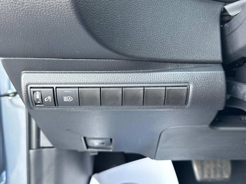 Used 2022 Toyota Corolla LE image 27