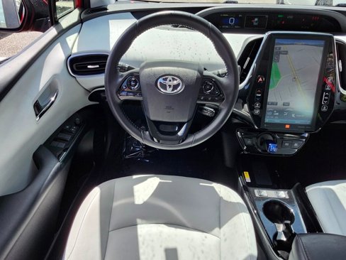 Used 2022 Toyota Prius Limited w/ Premium Convenience Package image 8