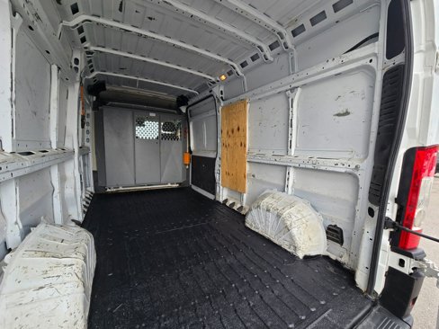 Used 2021 RAM ProMaster 2500 image 16